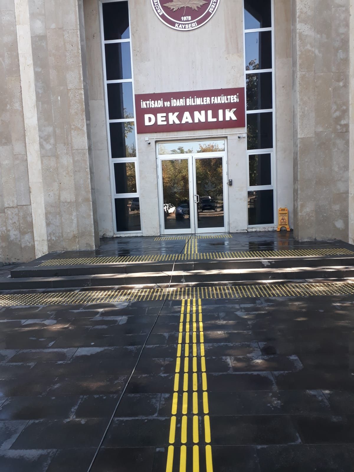 Bilim ve Teknoloji �niversitesi