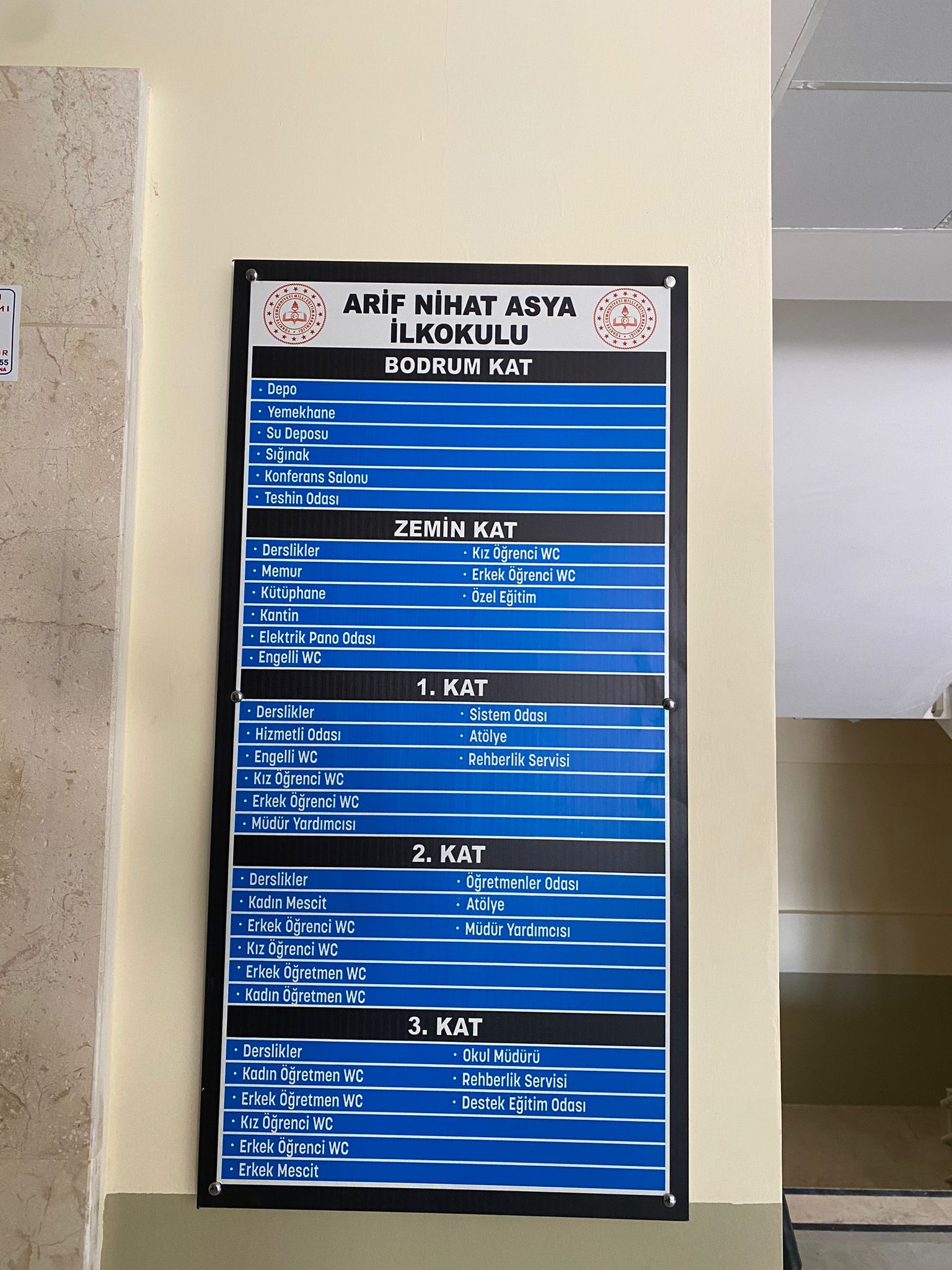 Arif Nihat Asya Ortaokulu